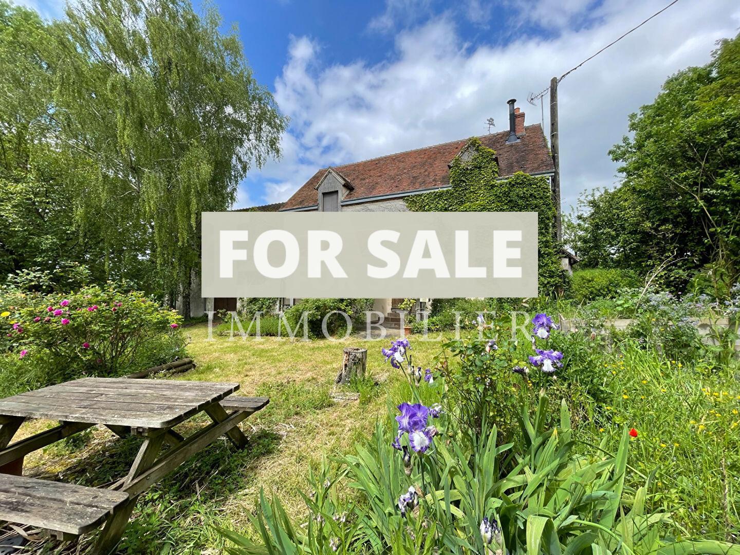 Main Photo of a 2 bedroom  Country House for sale