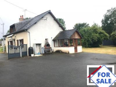 Detached Country House with Outbuilding