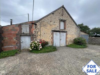 Country House with Outbuilding to Renovate