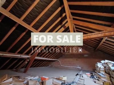 3 Bedrooms - Maison - Pays De La Loire - For Rent - P12240