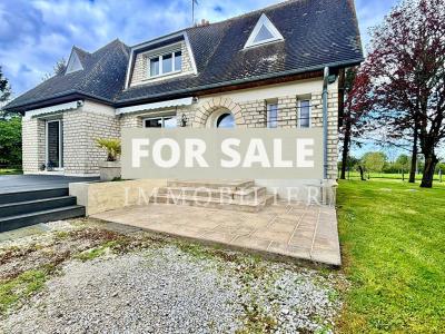 Belle Maison A Vendre A Sees, Avec 8 Hectares D\'herbage Attenant Et Clos.