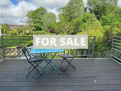 Large Town House with Landscaped Garden