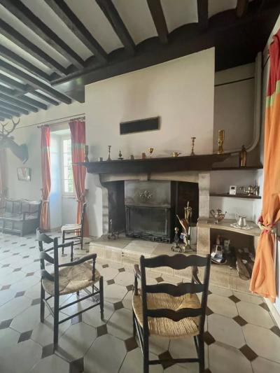 Charming Property In Lovely Location