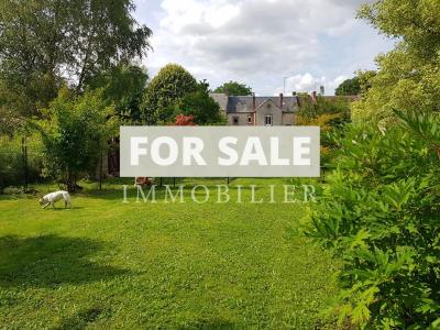 Town House with Landscaped Garden