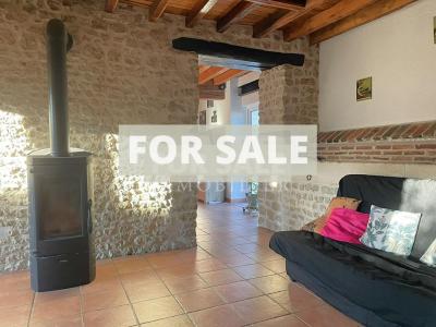 Longere Style Country House with Outbuilding