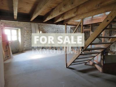 Lovely Village House, Ideal Holiday Home