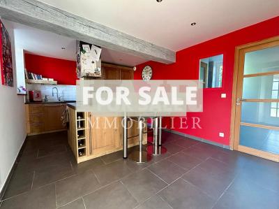 Detached Country House with Swimming Pool