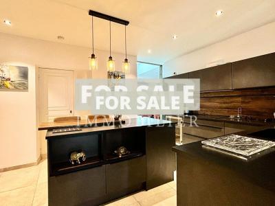 Town House with Lovely Private Garden