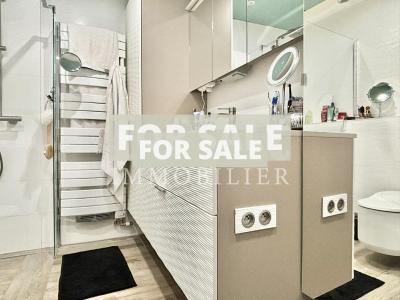 Town House with Lovely Private Garden