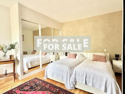 Town House with Lovely Private Garden