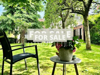 Town House with Lovely Private Garden