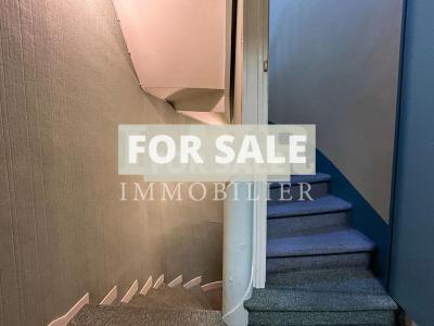 Property in Heart of Popular Small Rural Town