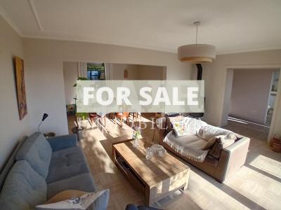 Detached House with Landscaped Garden