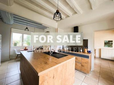 Detached House with Garden in Rural Setting