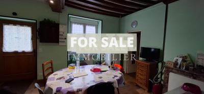 Town House with Business Opportunity