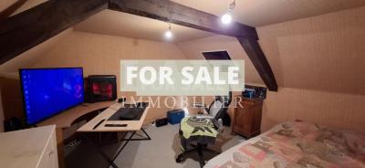 Town House with Business Opportunity