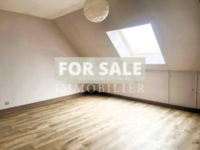 Detached House with Landscaped Garden