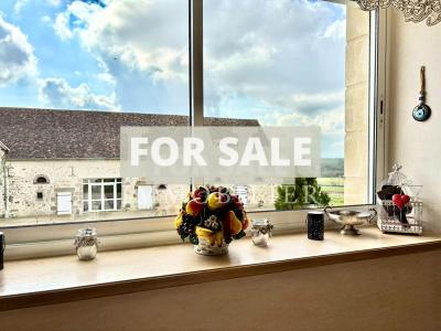 Detached Country House with Lake and Open Views