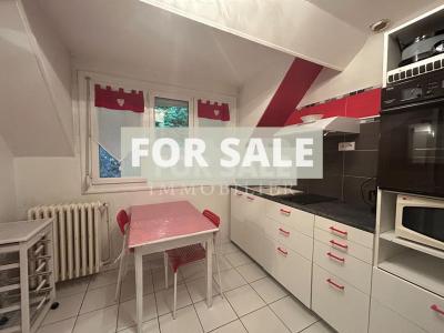 Detached House Divided into Five Apartments