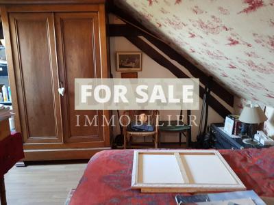 Detached House with Garden in Nice Village