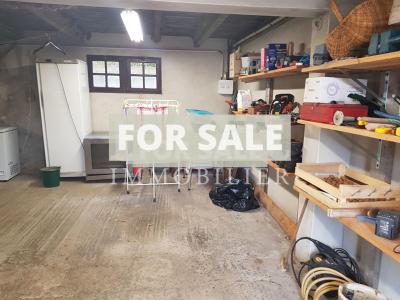 Traditional House with Garden