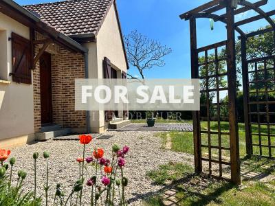 Detached House with Landscaped GardenGarden