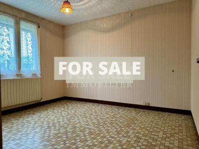 Detached House with Landscaped Garden