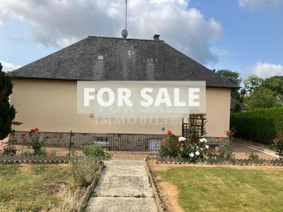 Detached House with Landscaped Garden