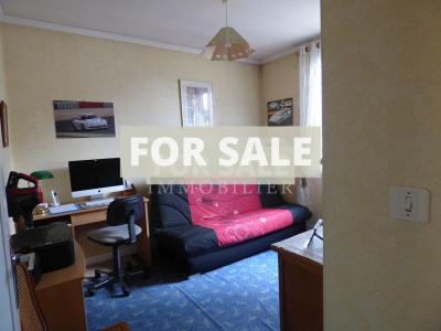 Detached House with Landscaped Garden