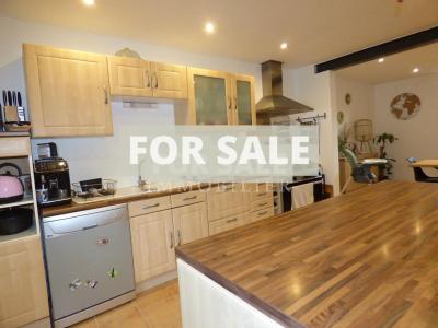 Lovely Country House with Outbuilding