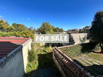 Town House with Nice Garden