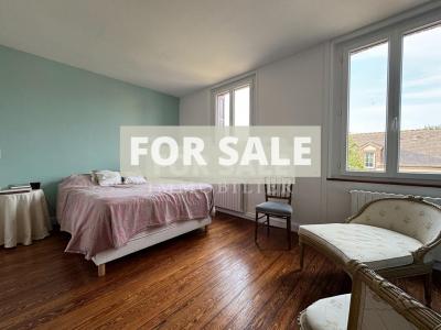 Manor House with Lots of Character