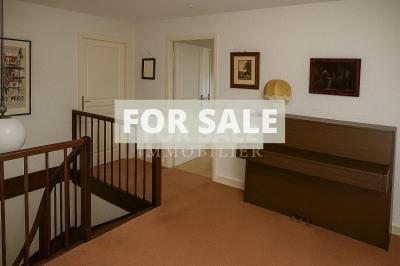 Beautiful House in Great Location