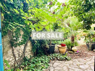 Spacious Detached Villa With Nice Garden