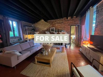 Detached Country House with Outbuilding