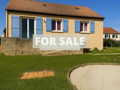 Detached House with Garden in Rural Setting