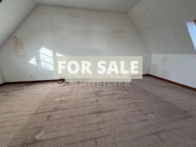 Detached House with Garden in Lovely Village