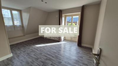 Detached Country Longere House with Outbuildings