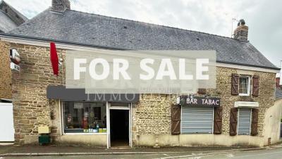 53, Au Coeur Du Village, A Vendre Droit Au Bail D\'un Bar/ Restaurant Avec Licence Iv - Ref: 14220a