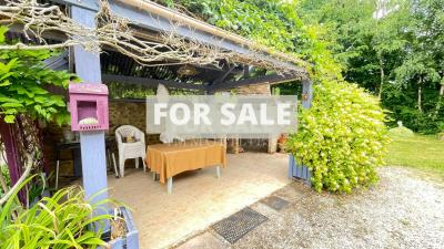 Detached Country House with Outbuilding