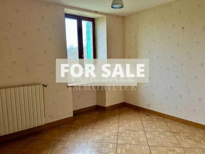 Country House to Improve with Garden