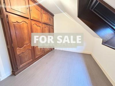 Detached House with Landscaped Garden