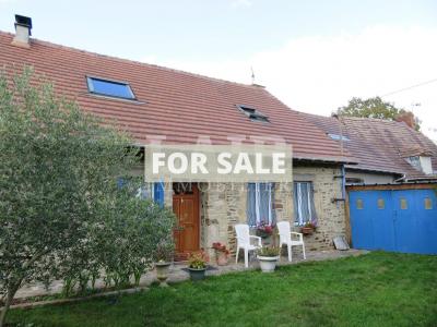 Detached House with Landscaped Garden