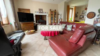 Three House with Swimming Pool