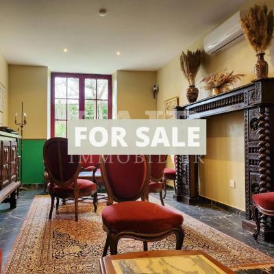 Charming Detached House and Garden