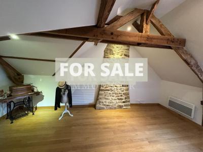 Traditional House with Mature Garden