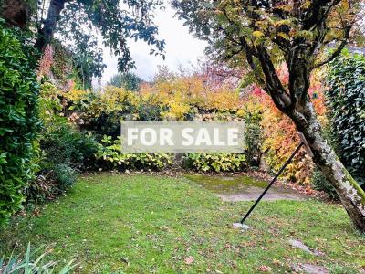 Lovely Town House with Outbuilding in Landscaped Garden