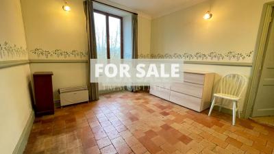 Beautiful House with Views of the Chateau