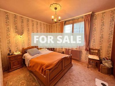 Detached House with Mature Garden