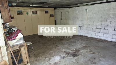 Detached House with Garden and Open View